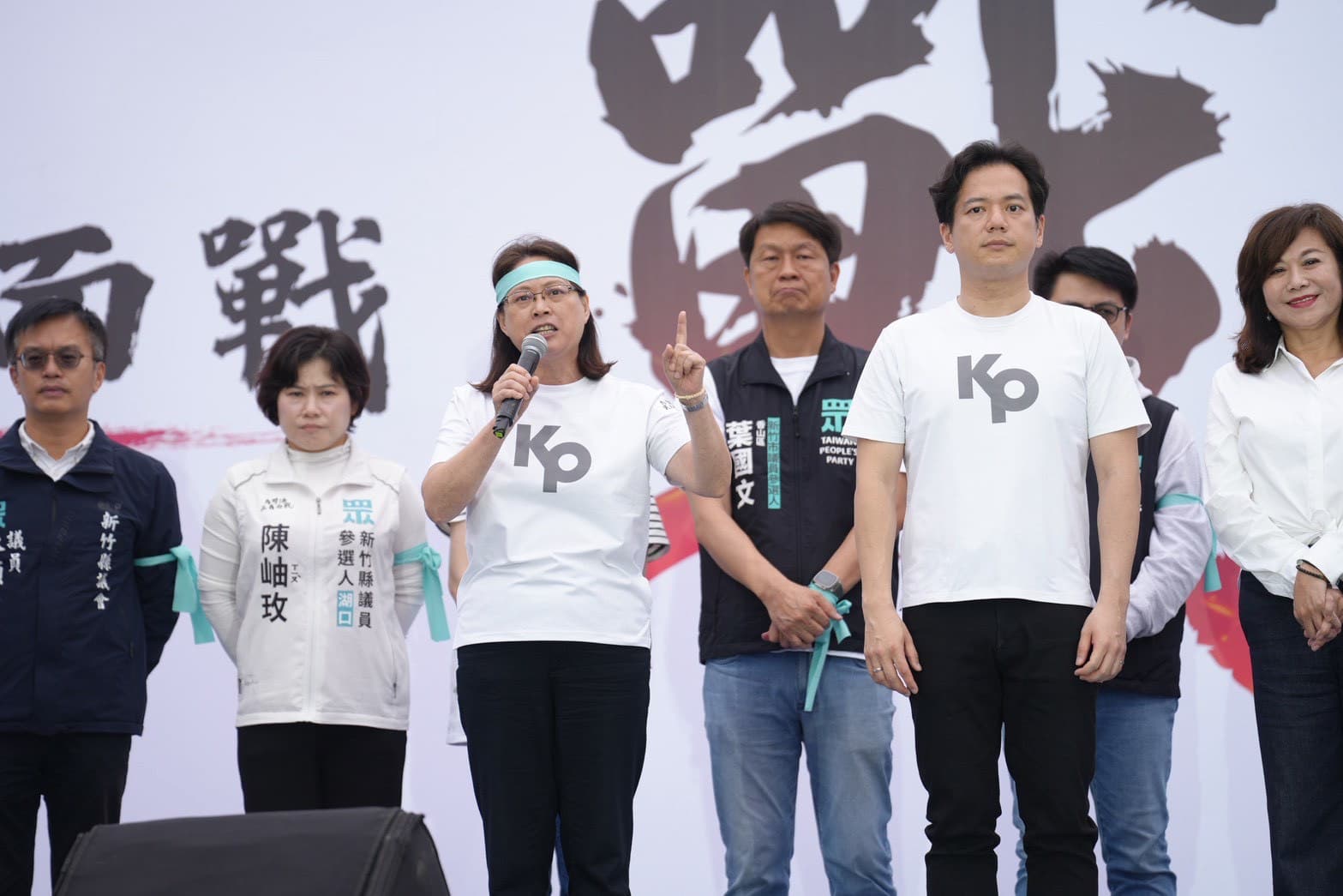 賴香伶看不下去李貞秀一再放火,重砲要李貞秀「知所進退」。(民眾黨提供)