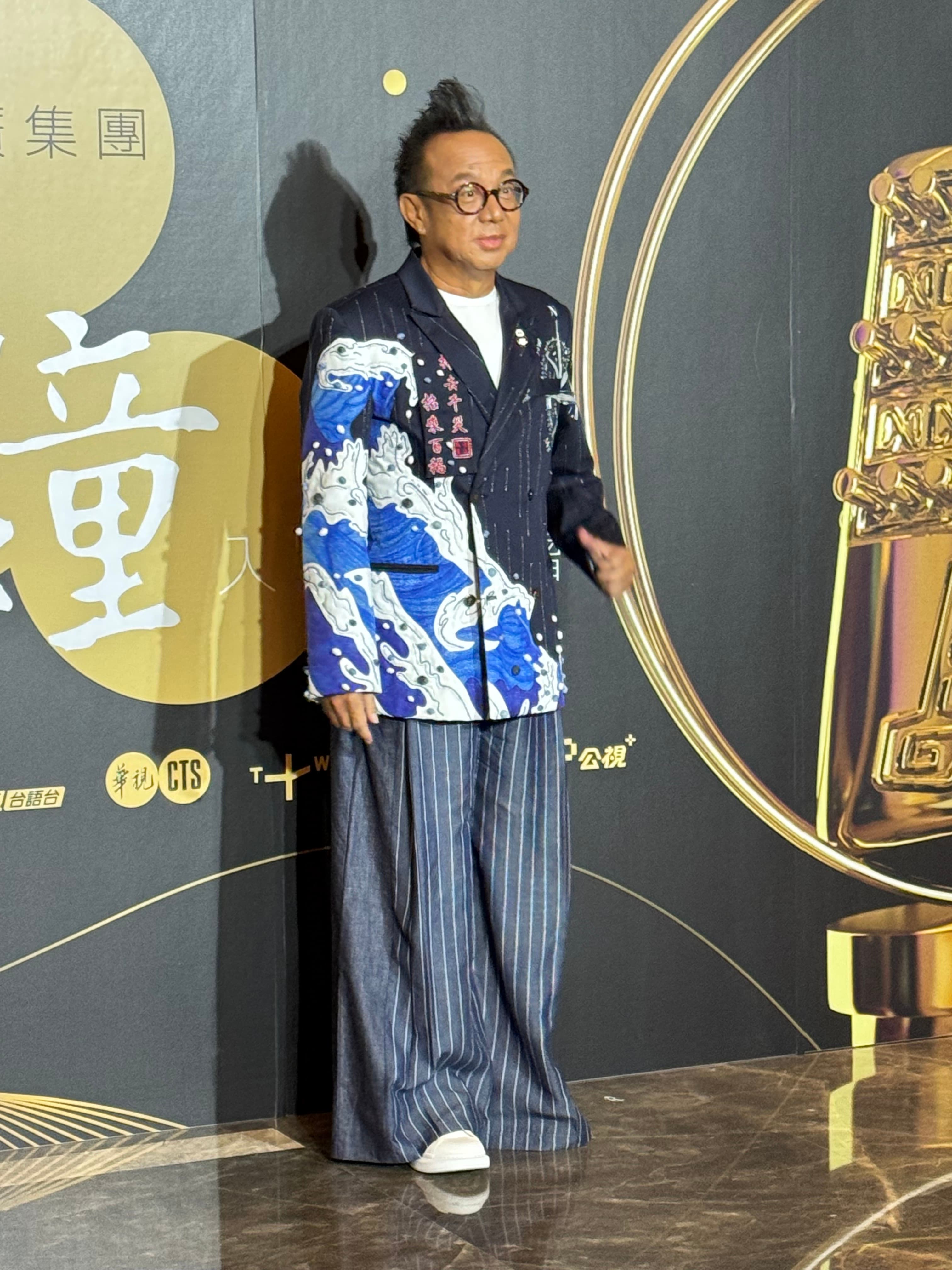 60歲的黃大煒入圍最佳新人獎。