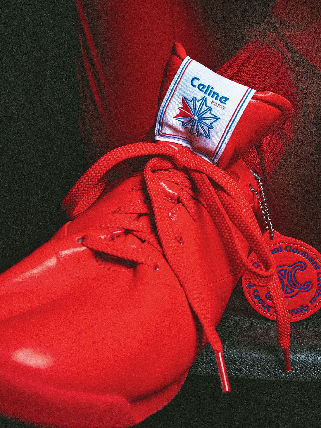Celine/Reebok Freestyle Lo運動鞋以頂級小羊皮材質,提供舒適穿著感受。(Celine提供,價格店洽)