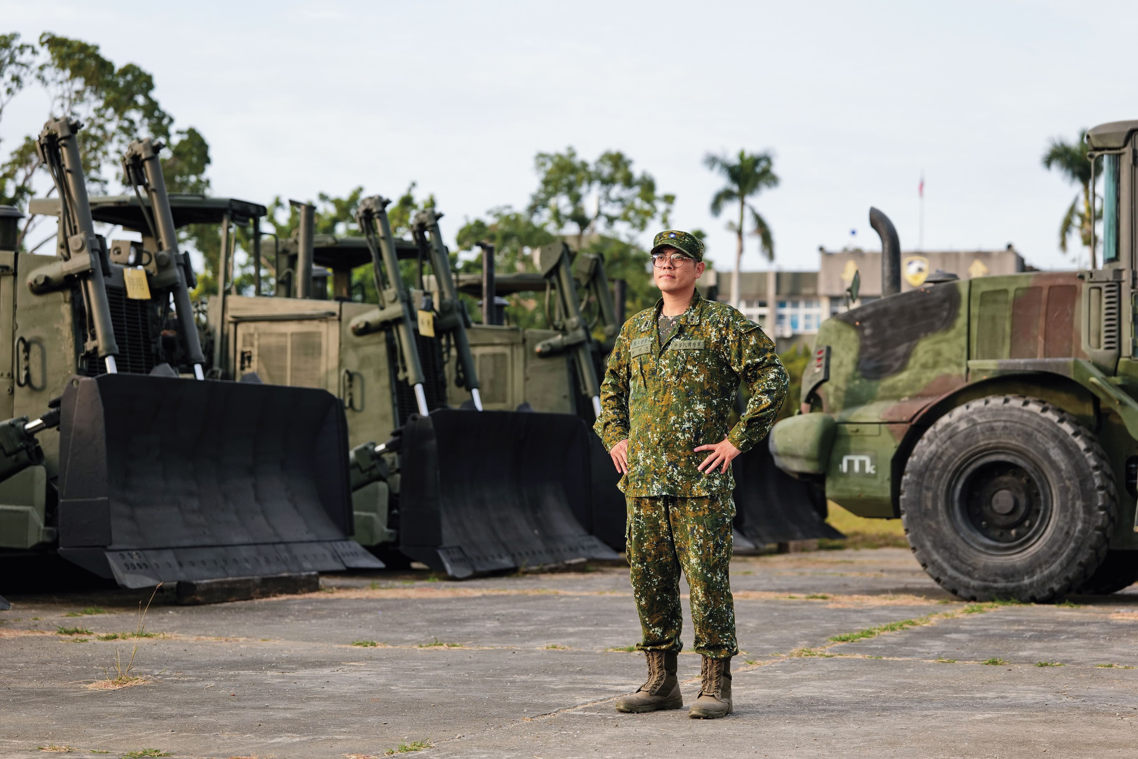 有豐富救災經驗的工兵中校營長林詳恩,連續駐紮光復鄉近20天。