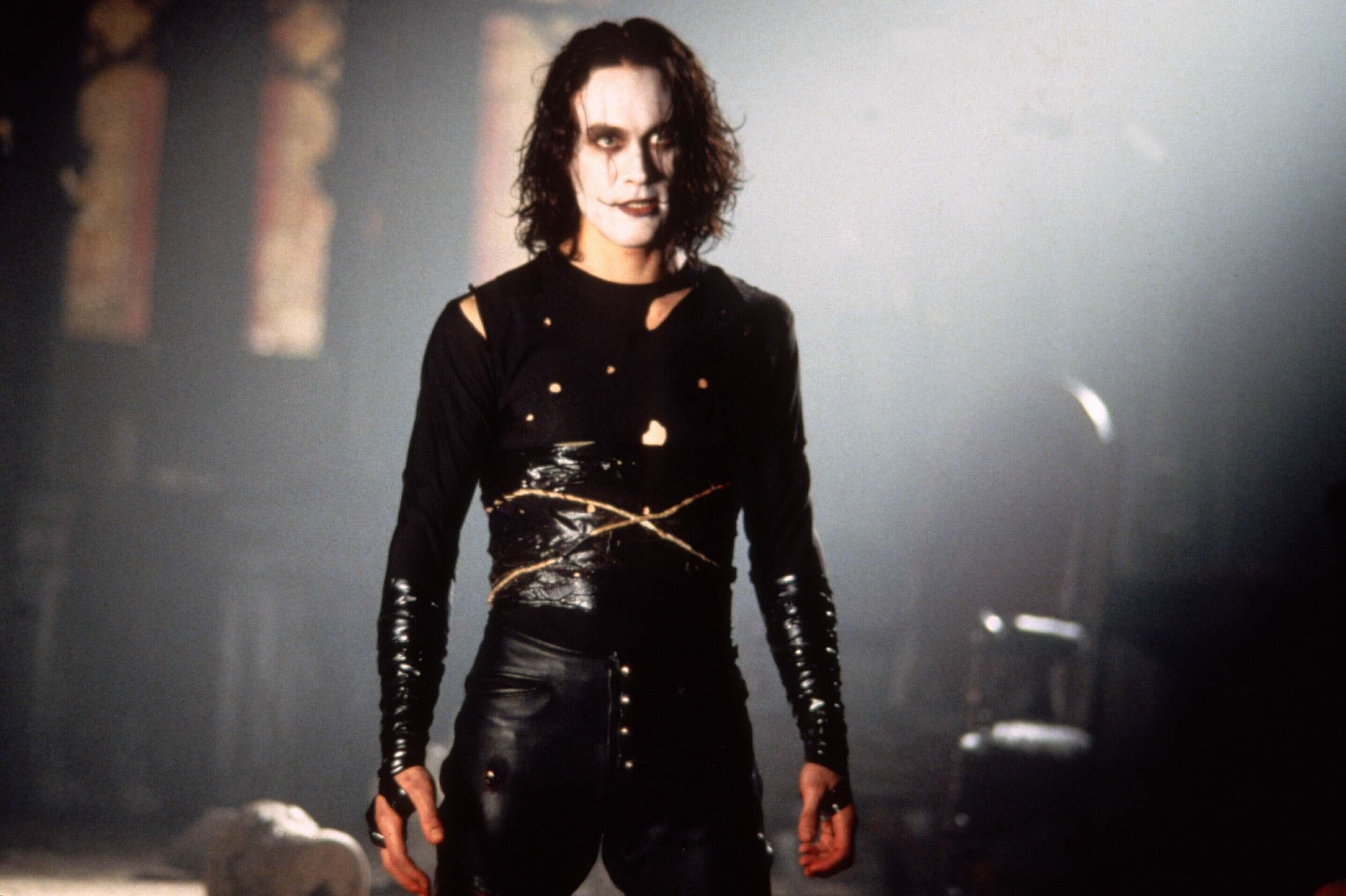 當年拍攝《The Crow》發生憾事,28歲的李國豪經過6小時搶救無效宣告不治。