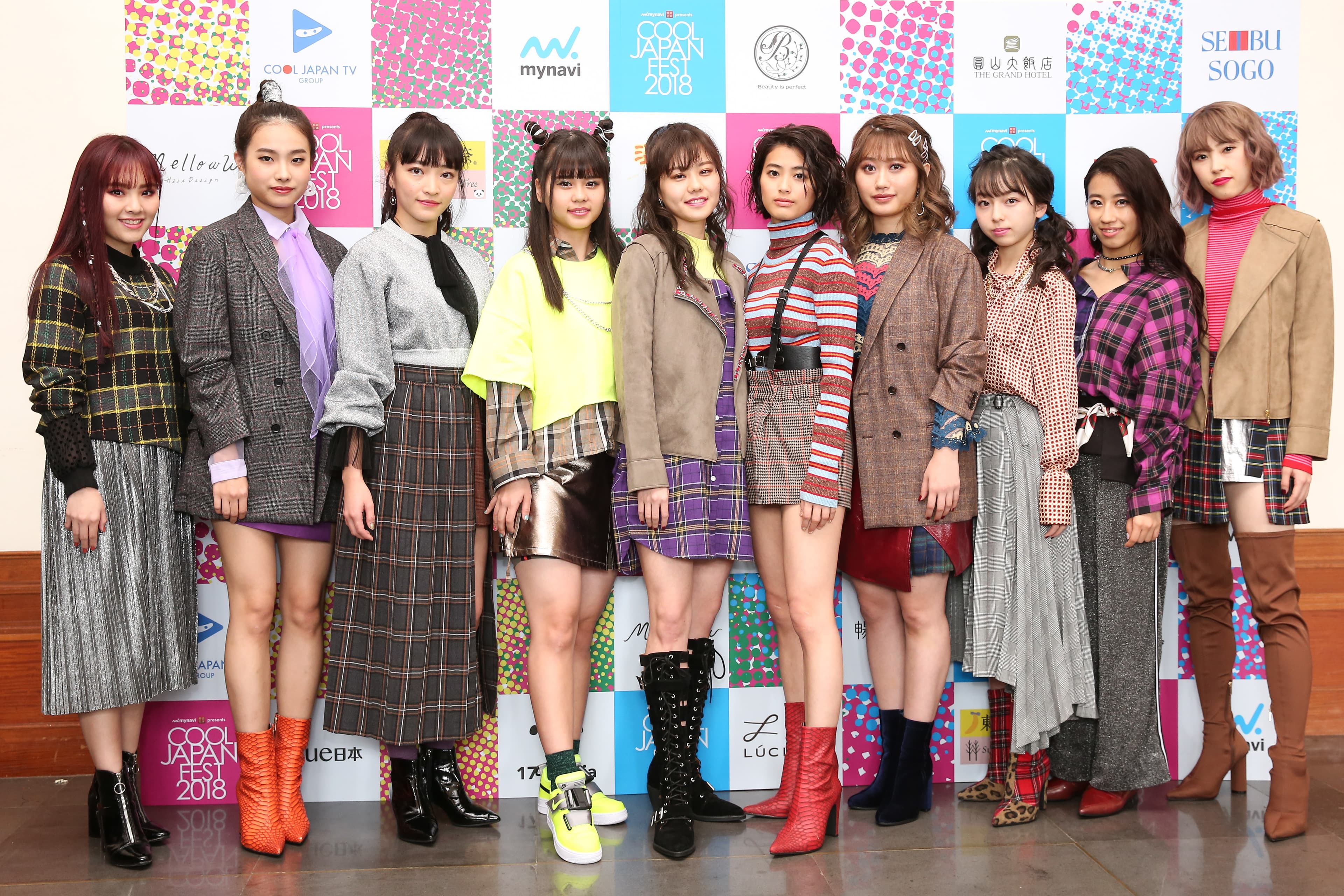 日本新女團ONE CHANCE第一次在台灣表演。