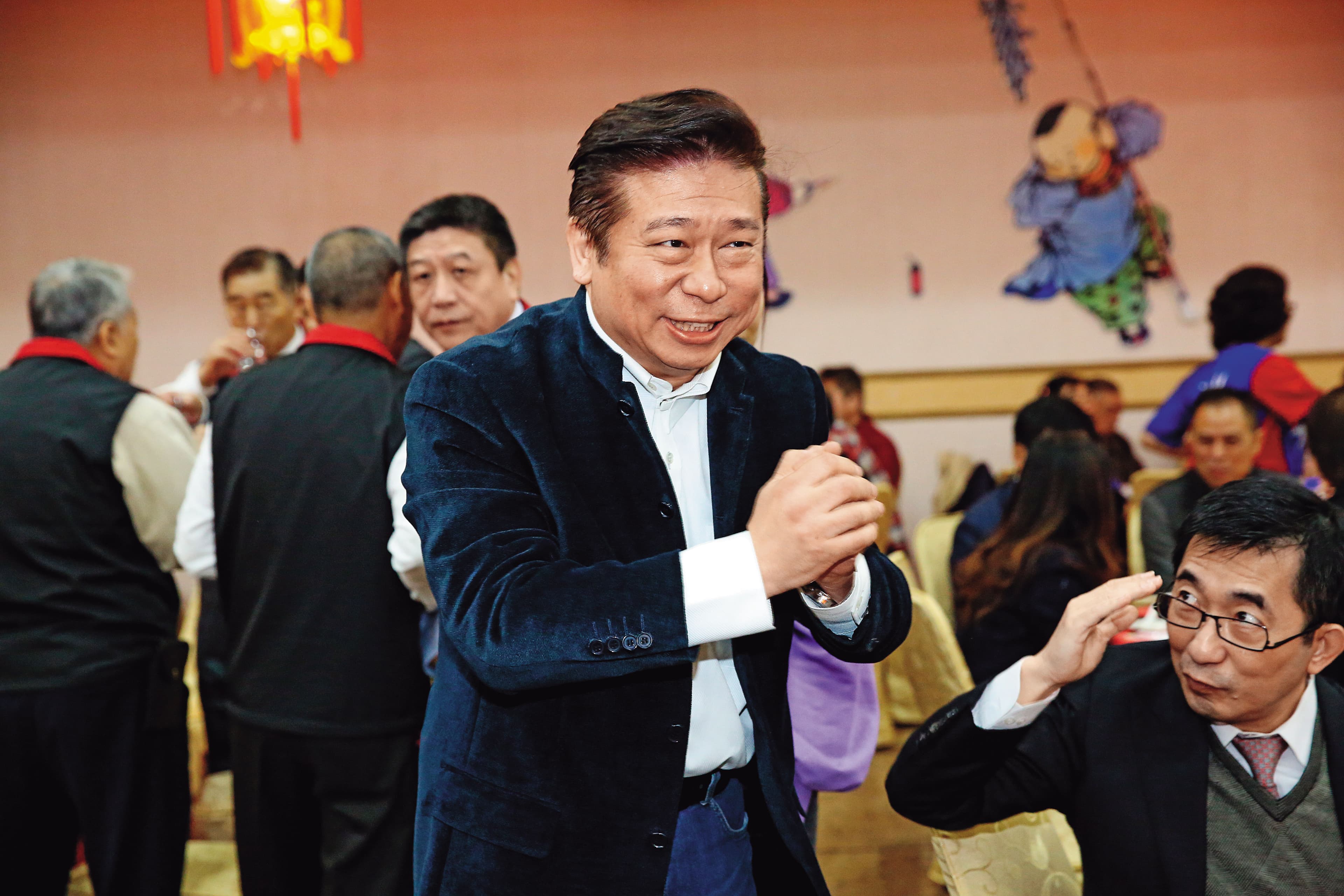 曾在馬政府時期涉共諜案的張顯耀(圖),在慘遭刷出不分區立委提名後,卻復活回任黨職,被視為吳敦義的防守布局。