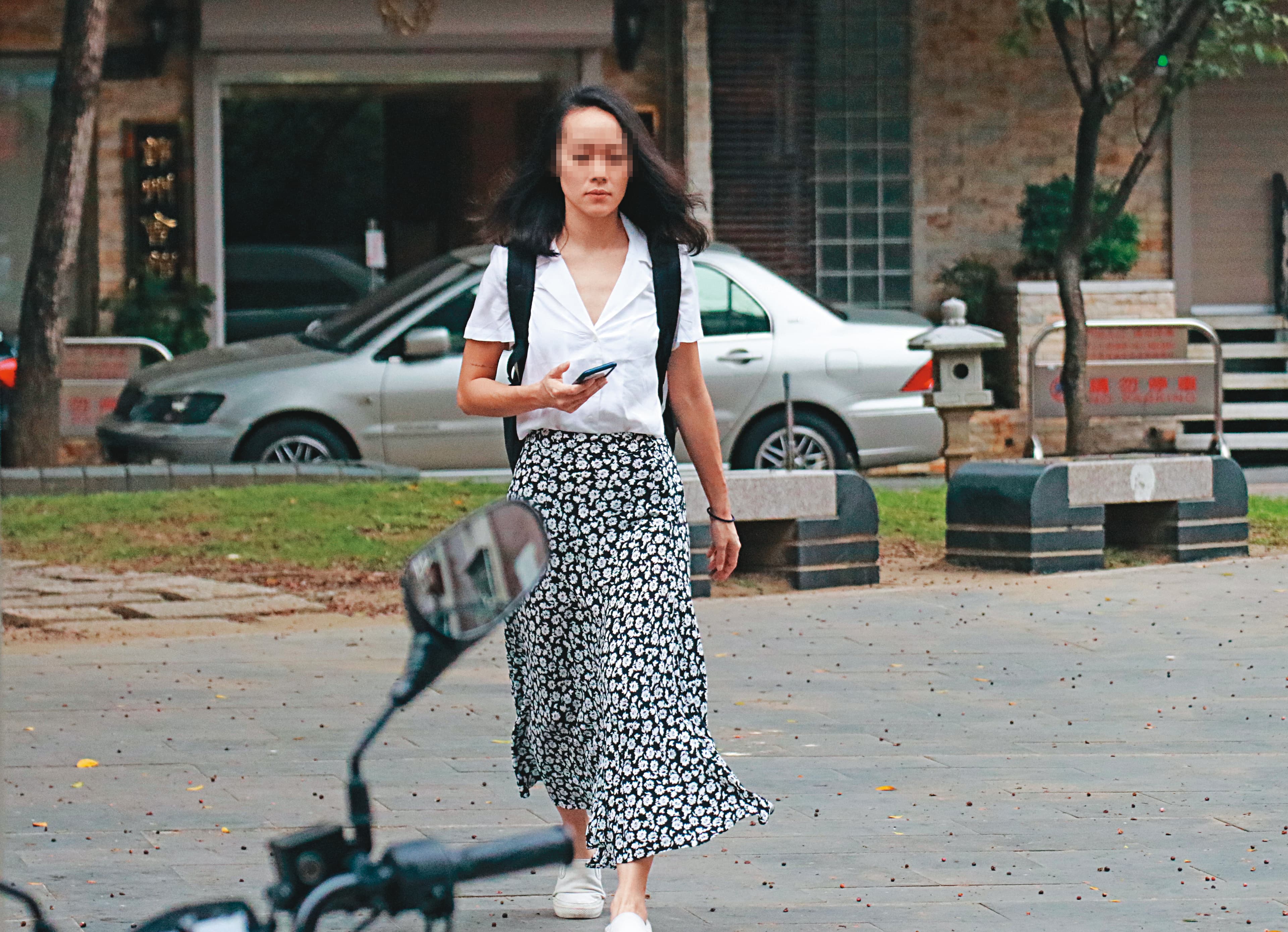 08/10 09:32 王姓小農女(圖)是朋友口中的氣質正妹,與吳怡農差了11歲,去年9月起加入吳競選團隊協助他打選戰。