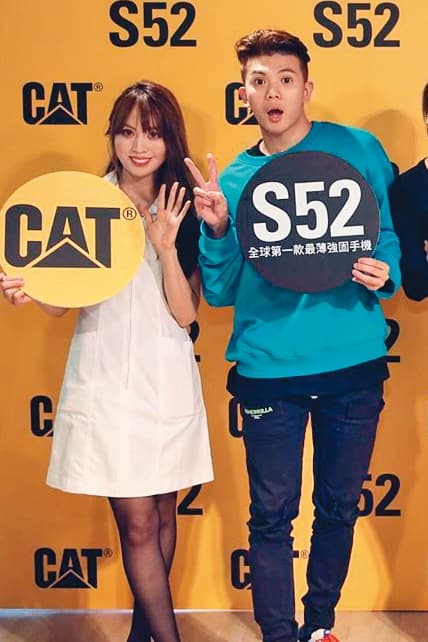 孫生(右)曾於3月參加女友公司所辦的活動,當時Gina(左)在IG中寫:「謝謝超正蕾拉、孫生。」(翻攝自ginahuang0531 IG)