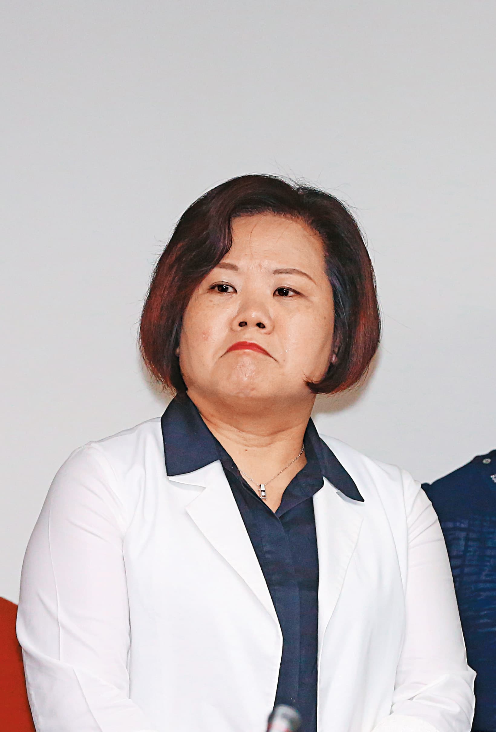 勞動部長許銘春上週在立法院證實,游迺文在2015年至2019年間曾被多次匿名檢舉。