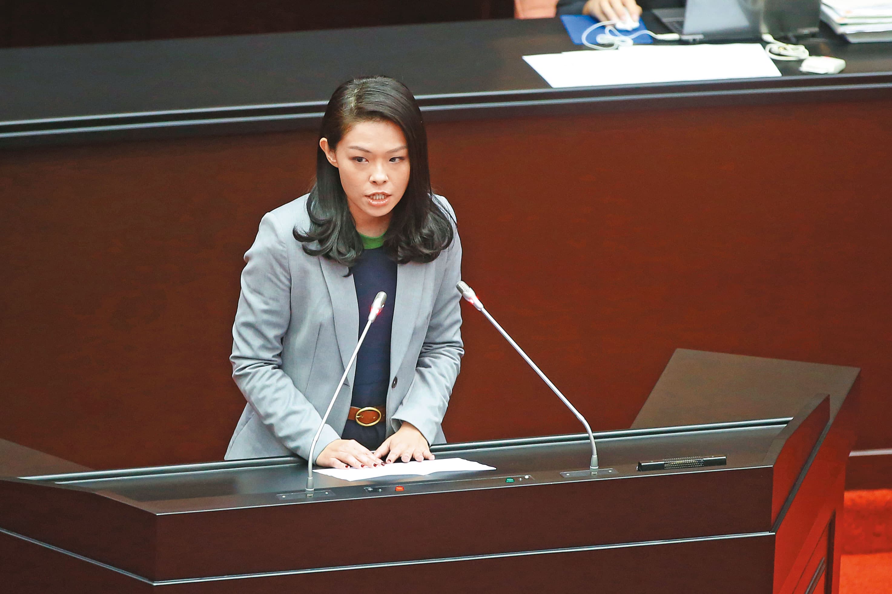 立委高虹安(圖)所屬的勢力在這次民眾黨中央委員選舉全壘打,她支持的江和樹更拿下最高票。