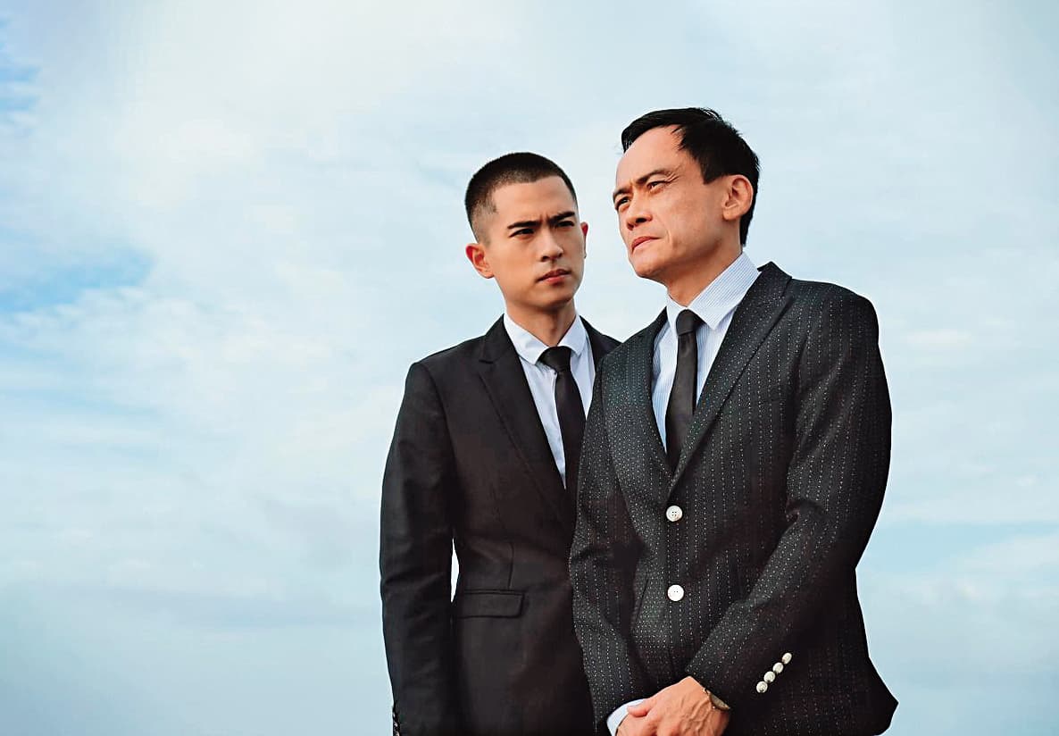 石知田(左)曾和金馬影帝陳以文(右)合作《妖怪人間》。(翻攝自石知田IG)