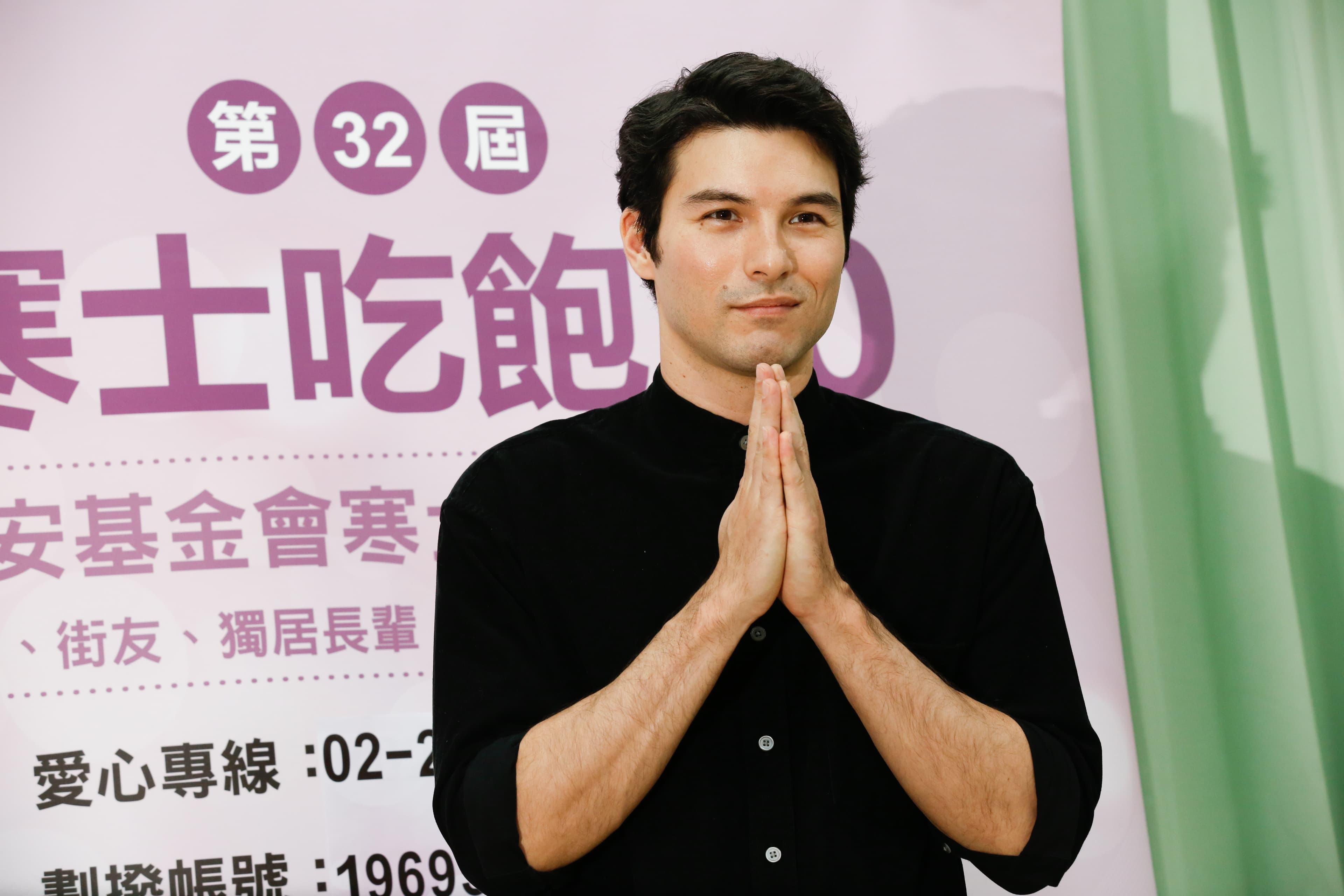 鳳小岳近期常被追問《華燈初上》劇情走向和凶手究竟是誰。