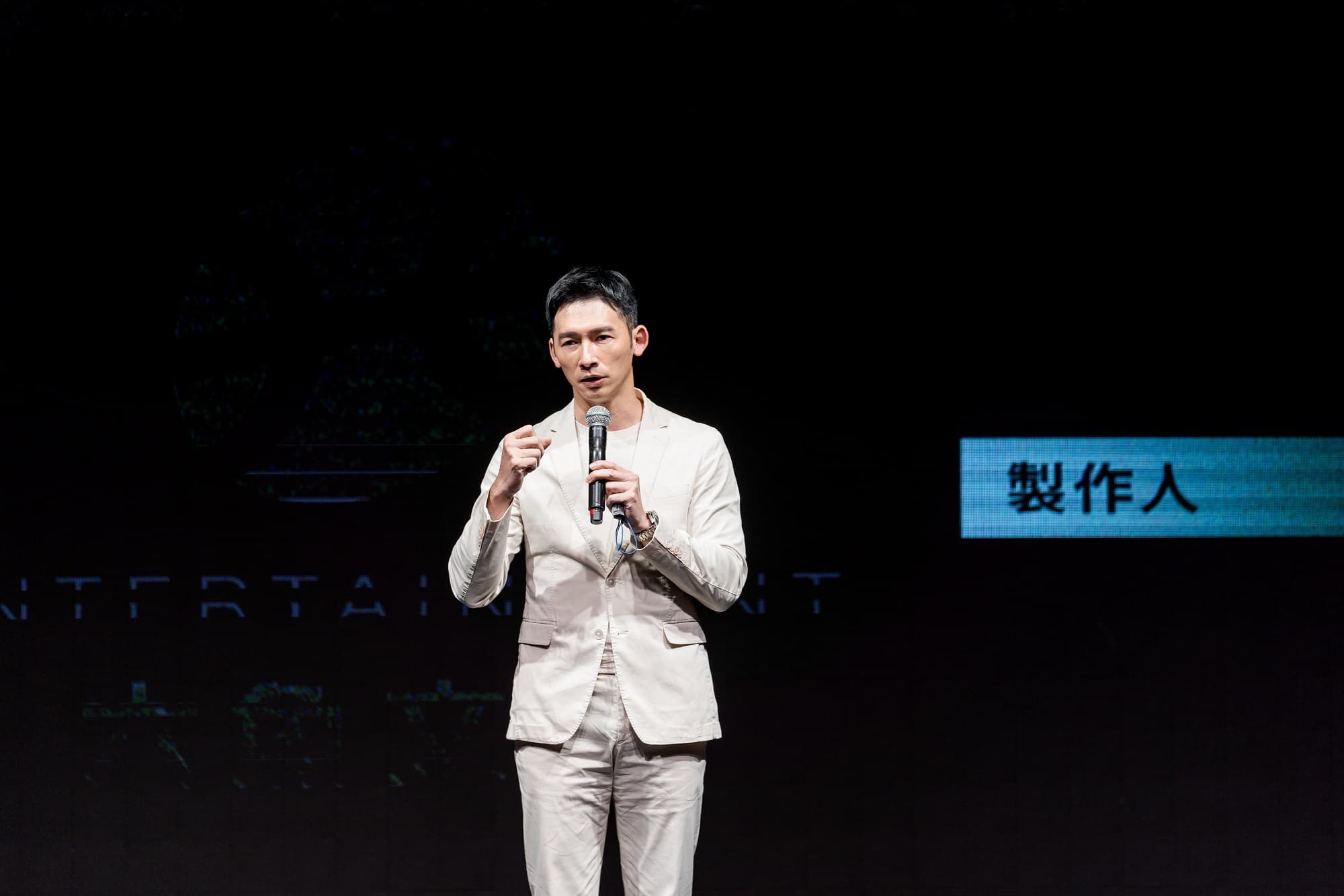 :温昇豪升格擔任製作人,首部作品主打整型外科醫療職人劇。(合影視提供)