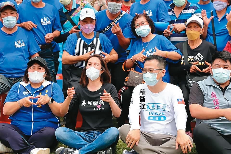 親朱人士透露,黨中央不提名羅智強參選桃園市長的原因,在於羅的路線與黨調性不同。(翻攝羅智強臉書)