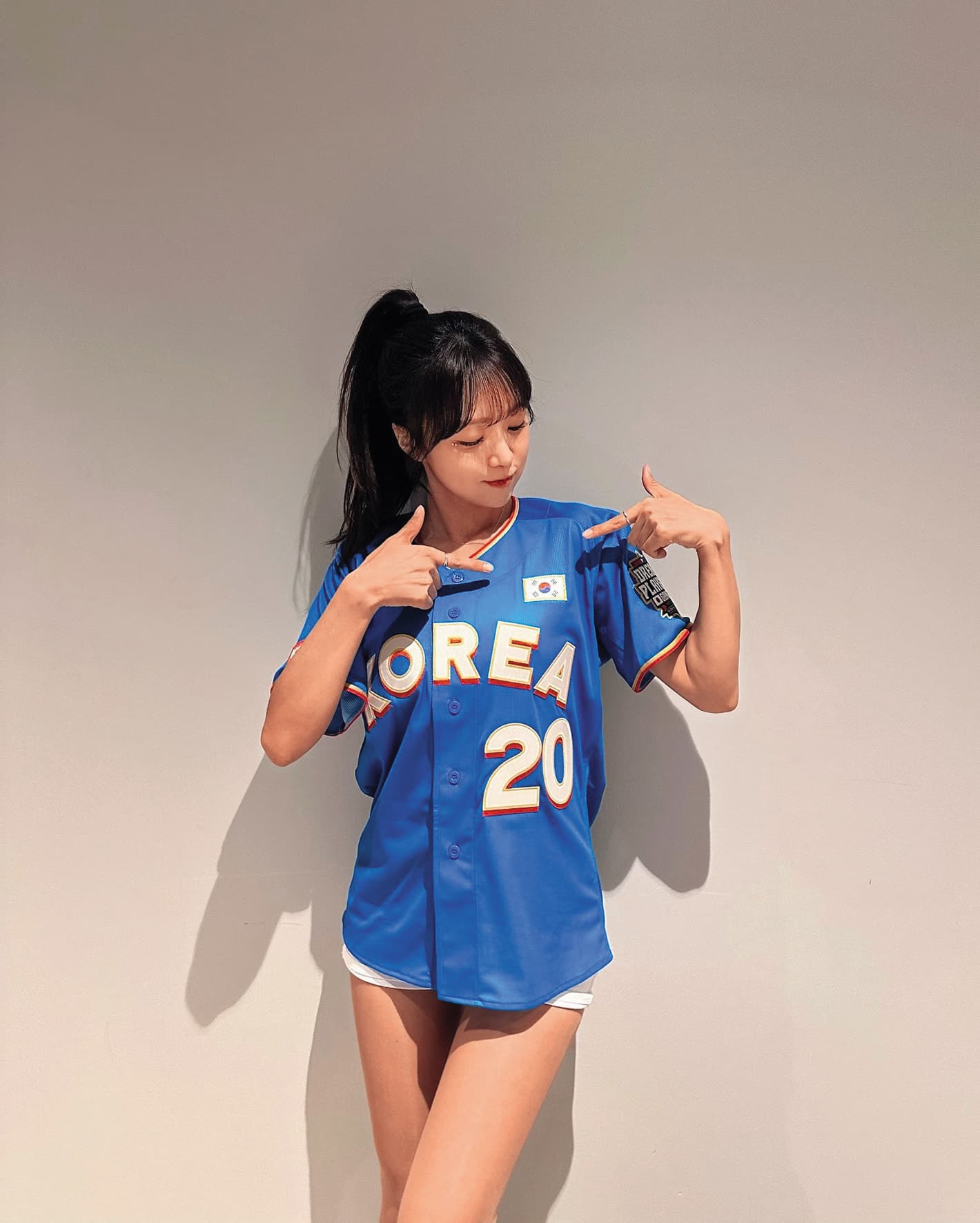 李珠熙從練習生出道,外型甜美,在韓國啦啦隊圈累積不少人氣。(翻攝自李珠熙IG)
