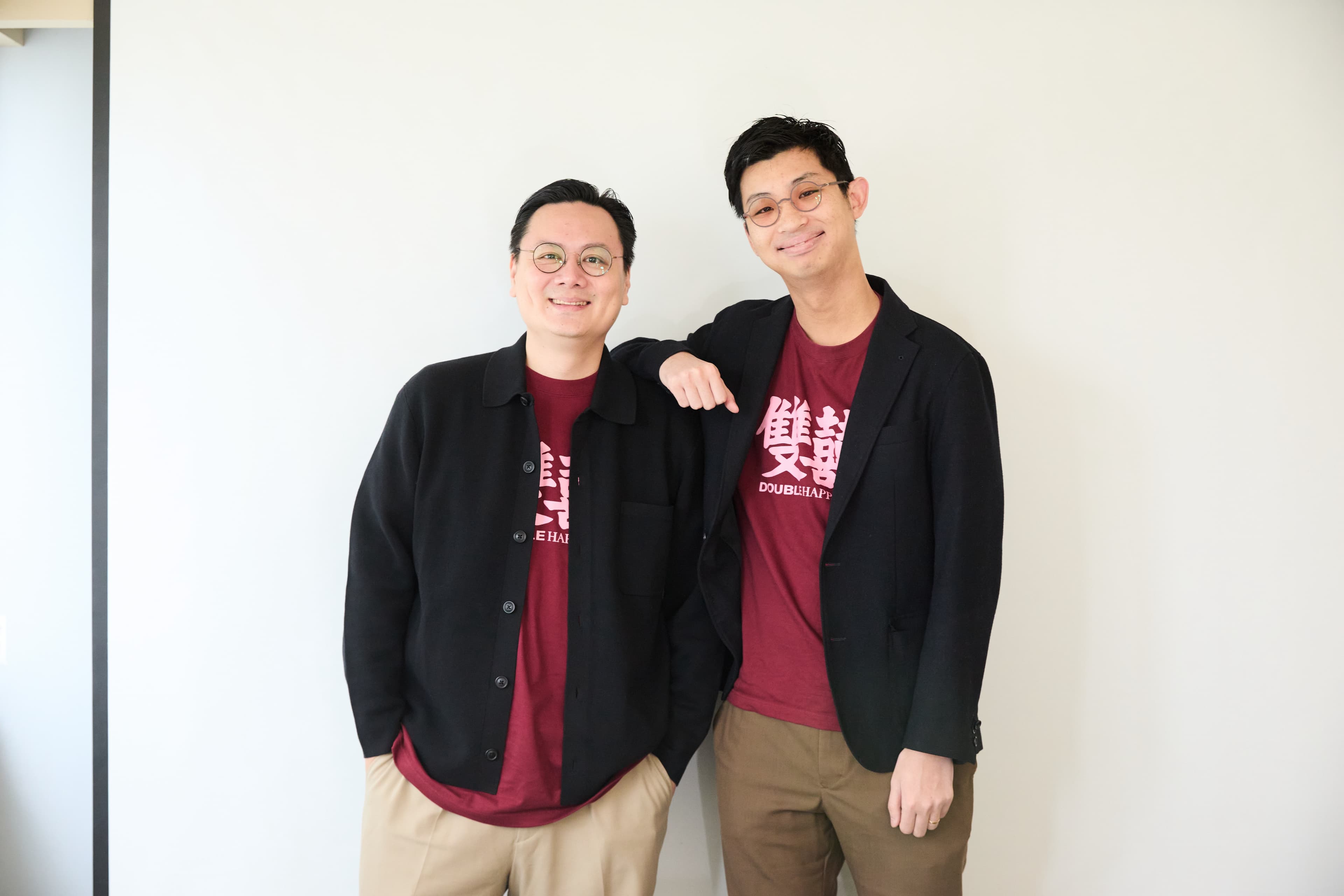 許承傑（左）分享個人籌備婚禮的經驗，苗華川（右）建議可以拍成一部電影，兩人也共同完成這部作品。