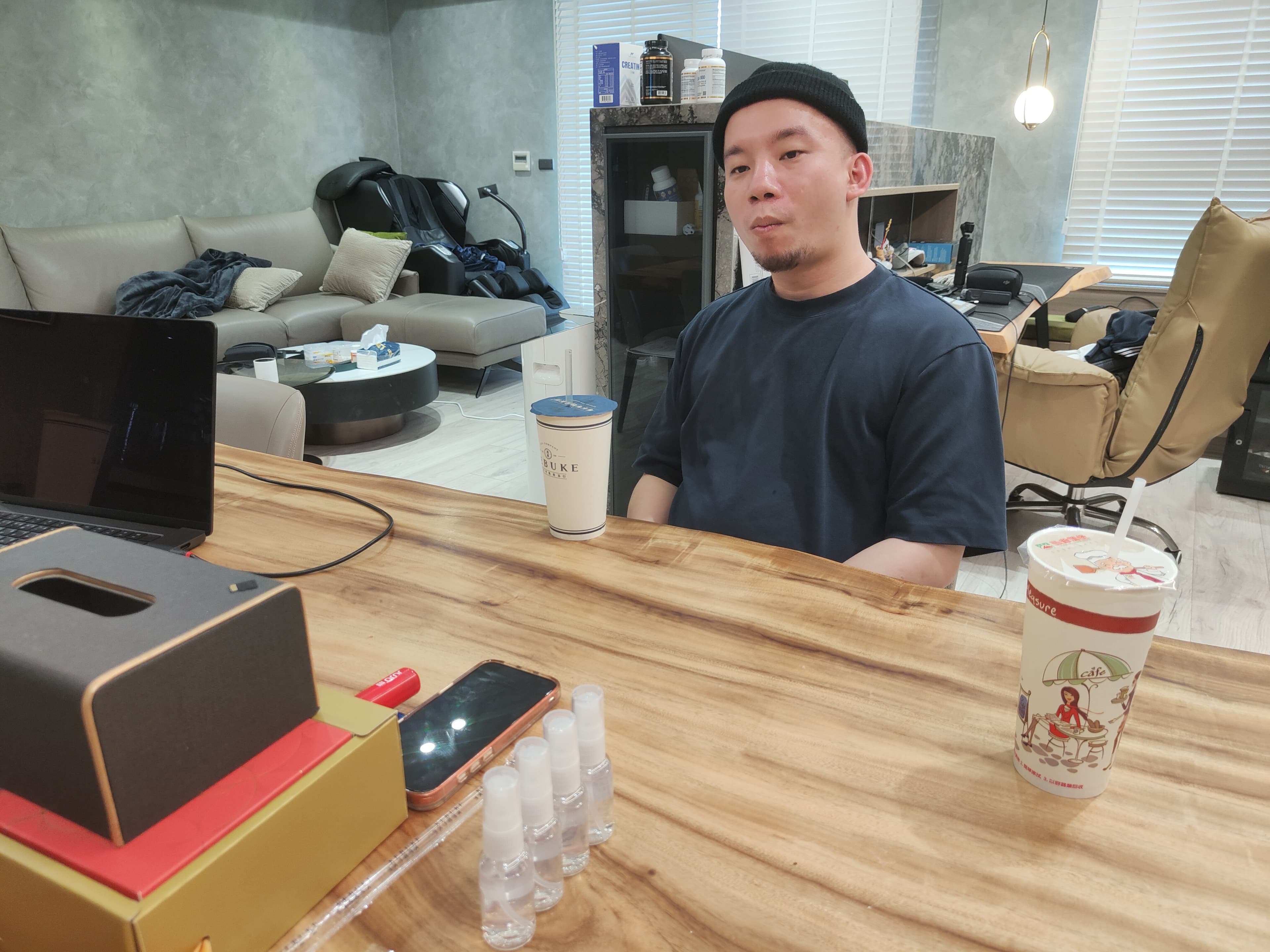 遭提告罪名皆獲不起訴處分,烏鴉認為范織坤應交代當年為何要利用輿論抹黑他。
