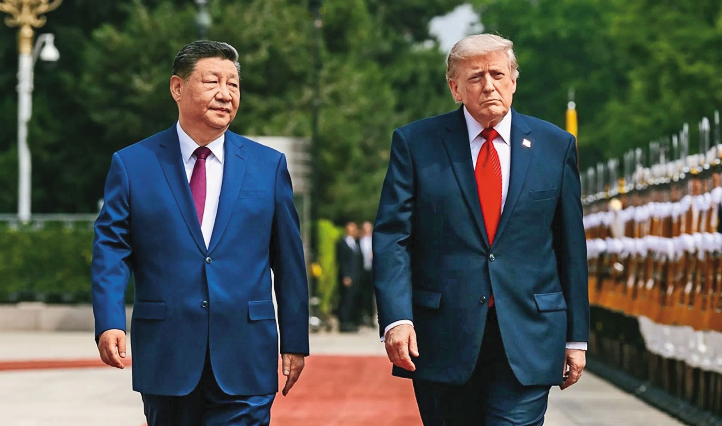 美國總統川普(右)與中國國家主席習近平(左)五月會面前夕,白宮指控中國盜取美國最新AI技術及高階晶片。(翻攝白宮臉書)