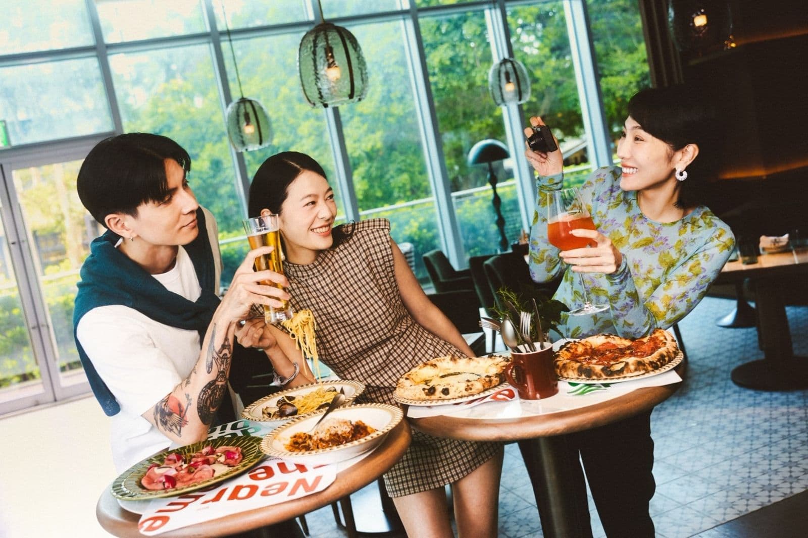 「臺北洲際酒店」即將開幕,10月13日前完成指定任務,有機會把市值15.8萬的Vespa機車騎回家。(圖/臺北洲際酒店)