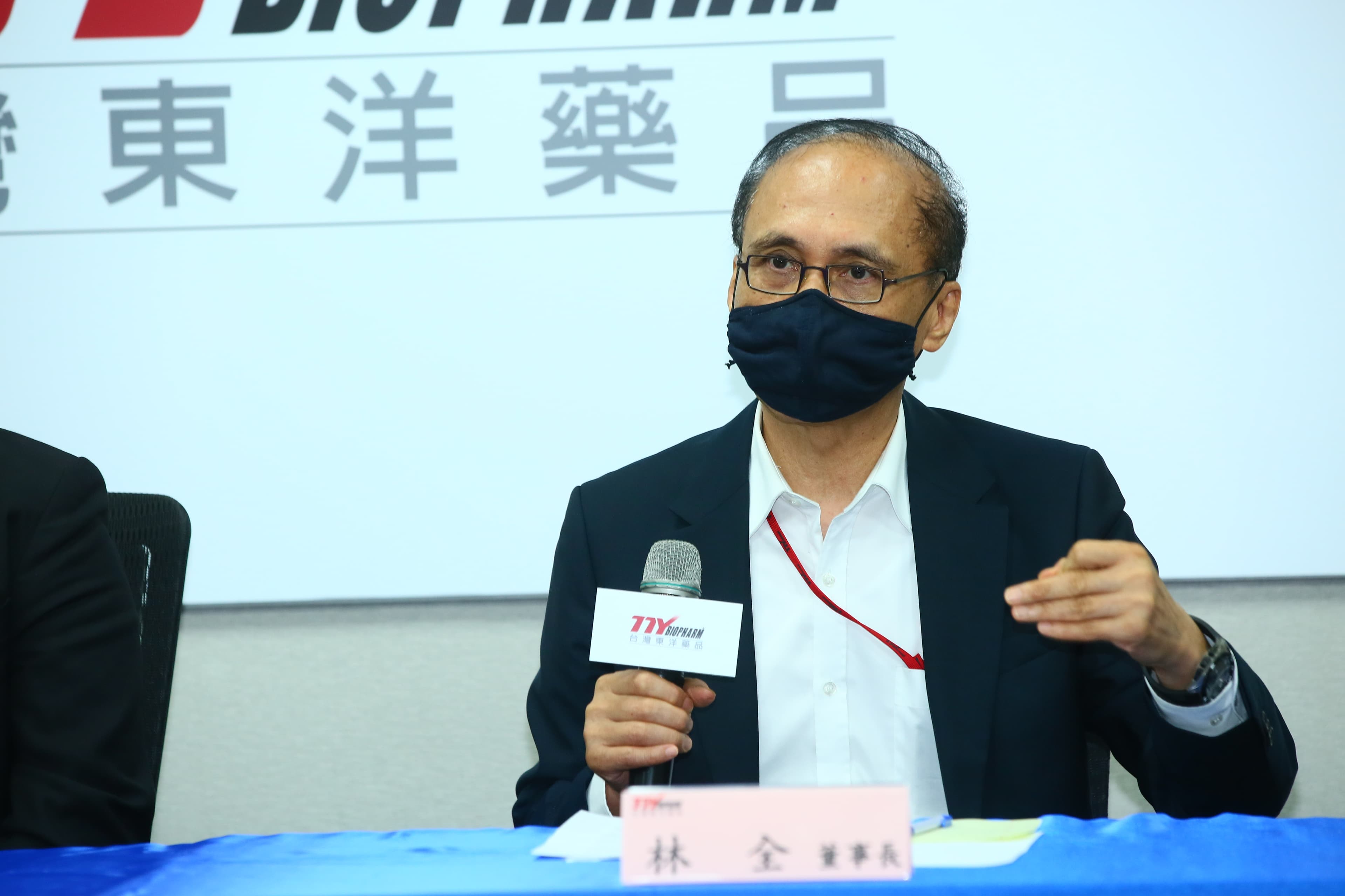 林全表示,運送的技術問題不用擔心,反而希望政府給出明確的採購數量,進而搶下訂單。