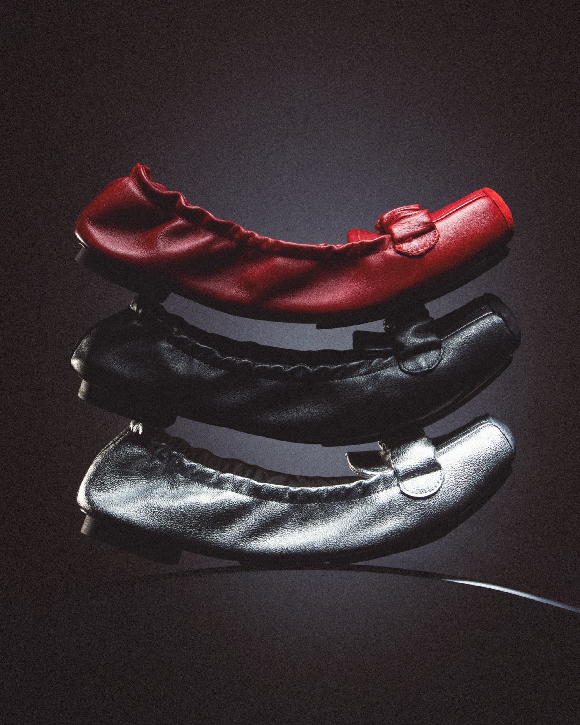 Repetto X Yohji Yamamoto聯乘系列在時隔24年後,推出3款配色。(永三提供)