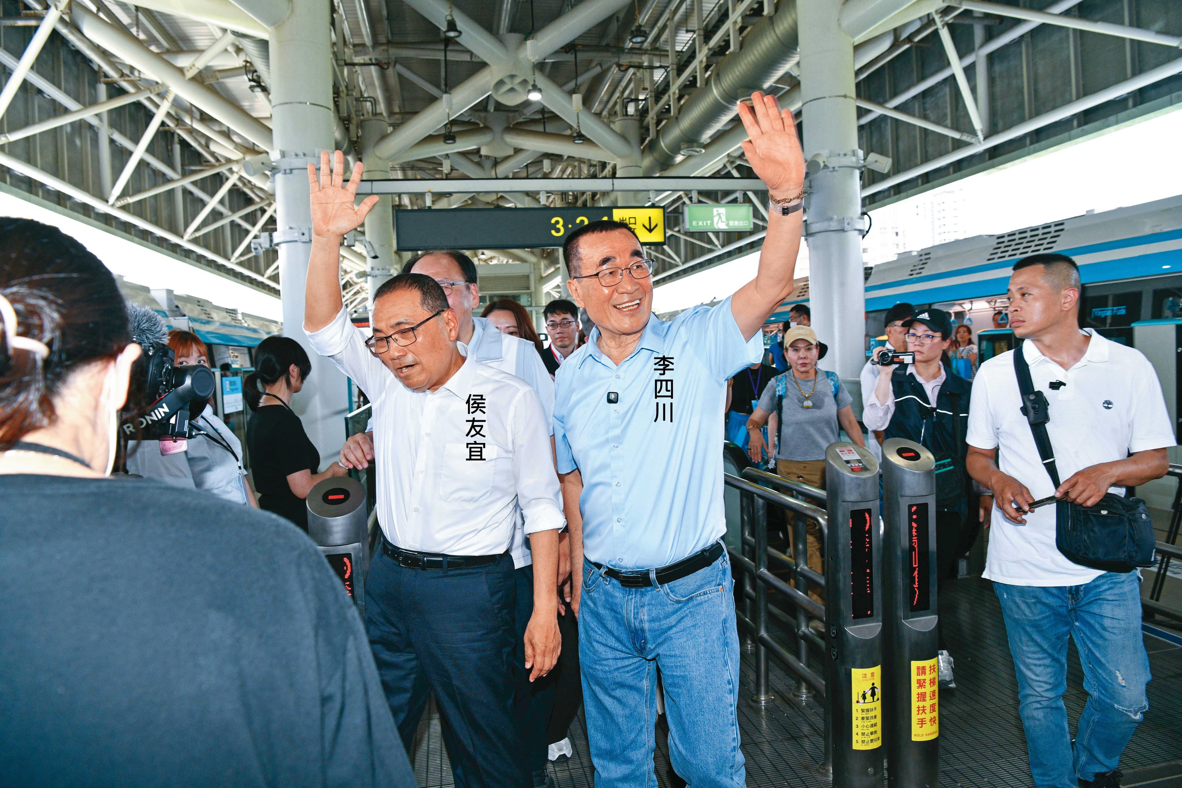捷運三鶯線日前通車,李四川指出,會在現任市長侯友宜基礎上,推動捷運建設7線齊發。(鏡報李智為)