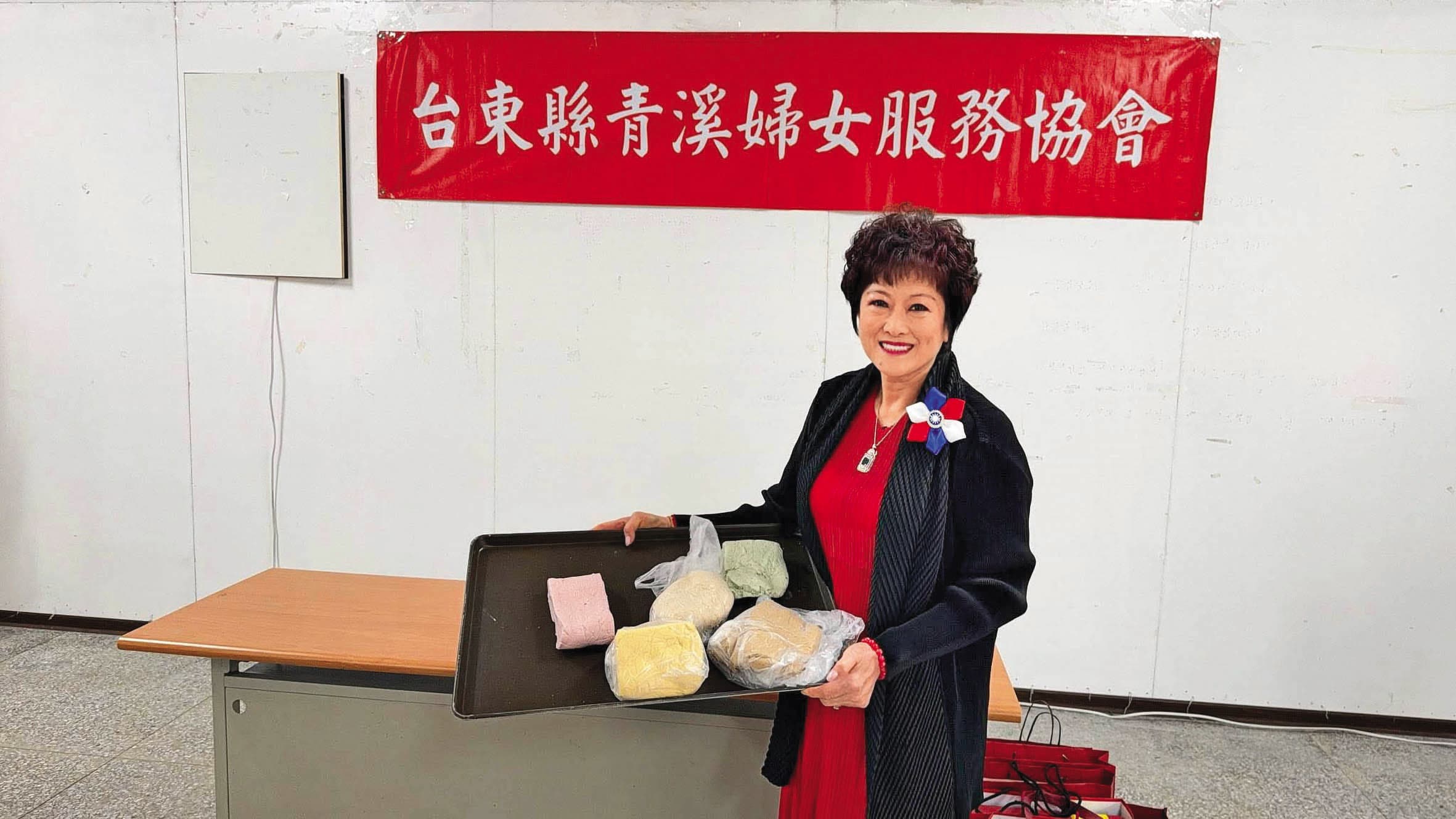 吳秀華的大姊吳秀蘭是富山美麗海景安養中心開發案的水土保持義務人。(翻攝滕苡均臉書)