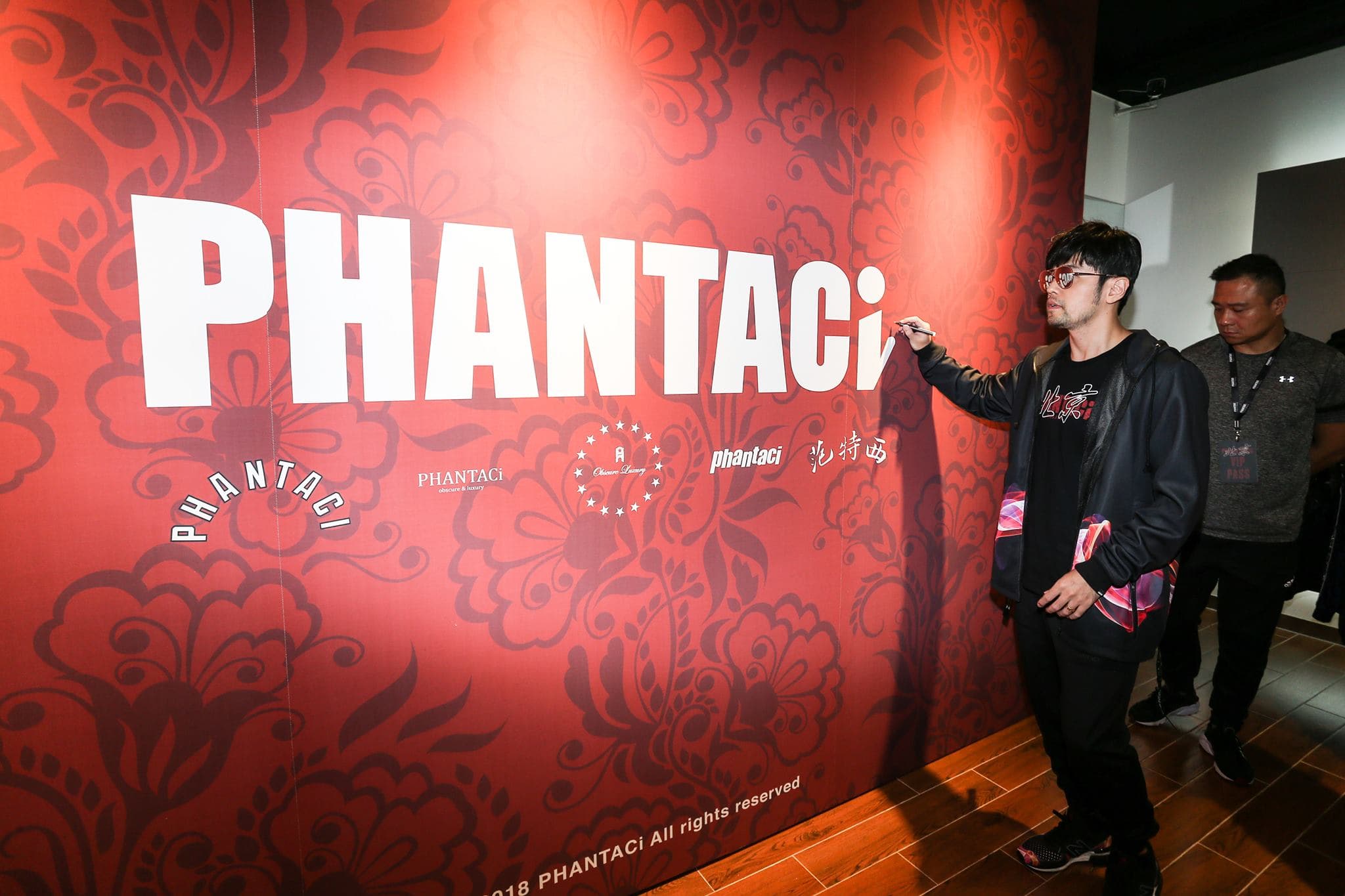 周杰倫創立潮牌PHANTACi在亞洲各大城市展店。(翻攝自PHANTACi臉書)